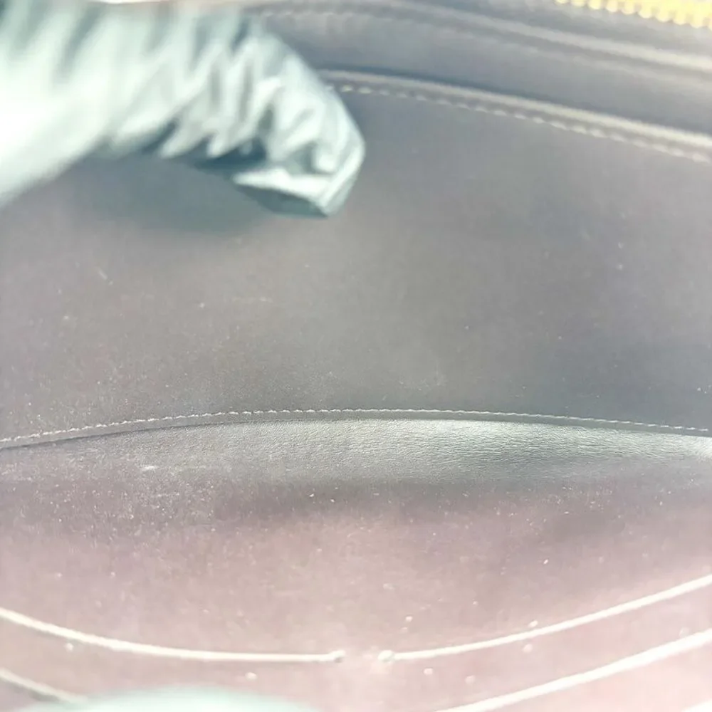 Louis Vuitton Monogram Vernis Sara Amarante